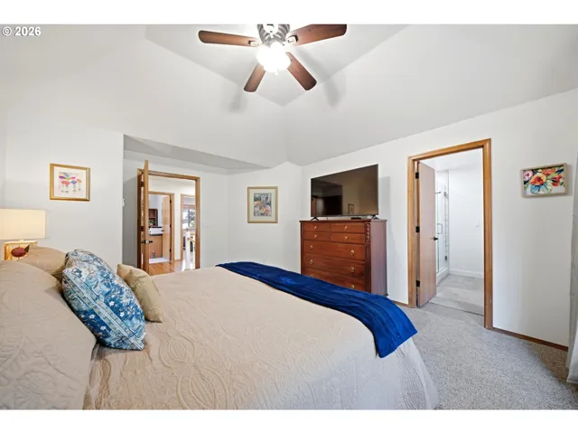 Bedroom, Owner's Suite-Ceiling Fan