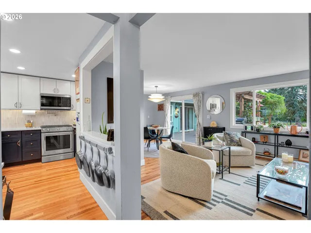 Kitchen/Living Room