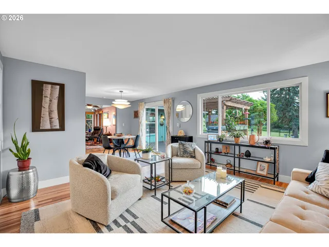 Living Room/Dining Room
