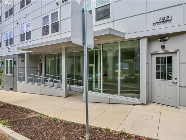 Entrance/Foyer