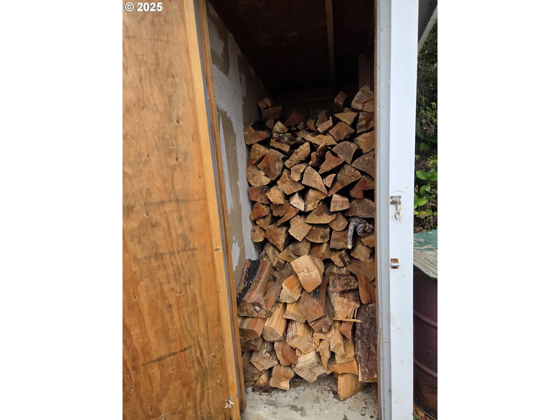 Shed