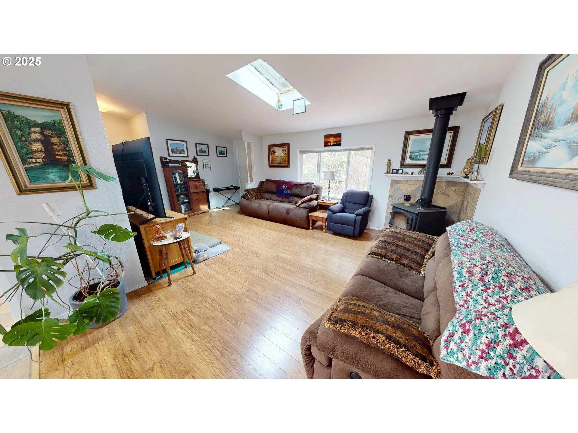 Living Room-Skylight