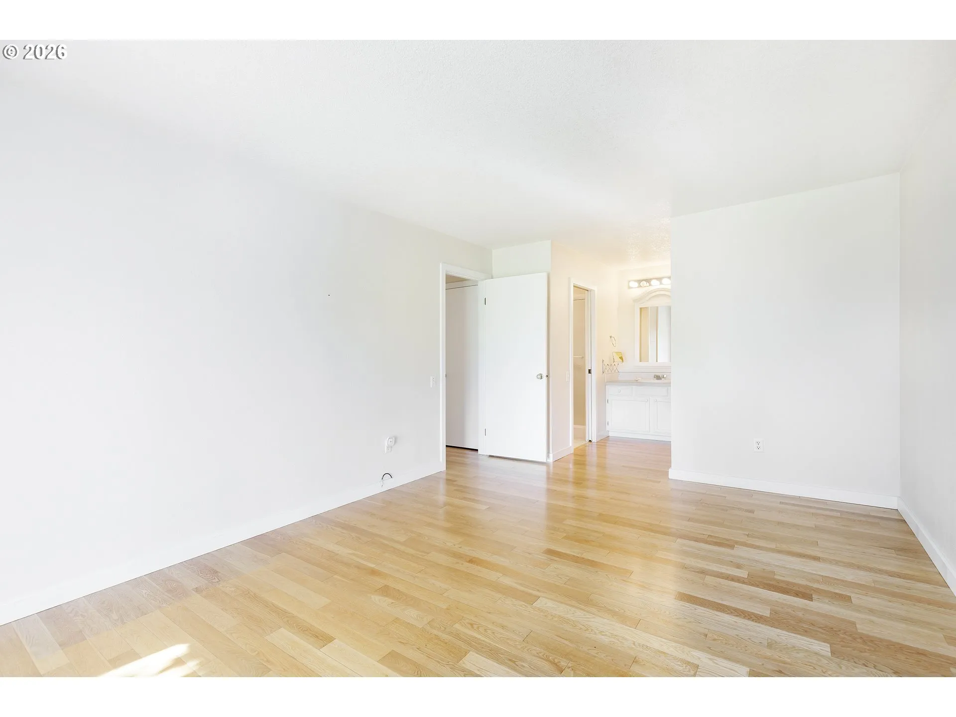 Bedroom, Primary-Main