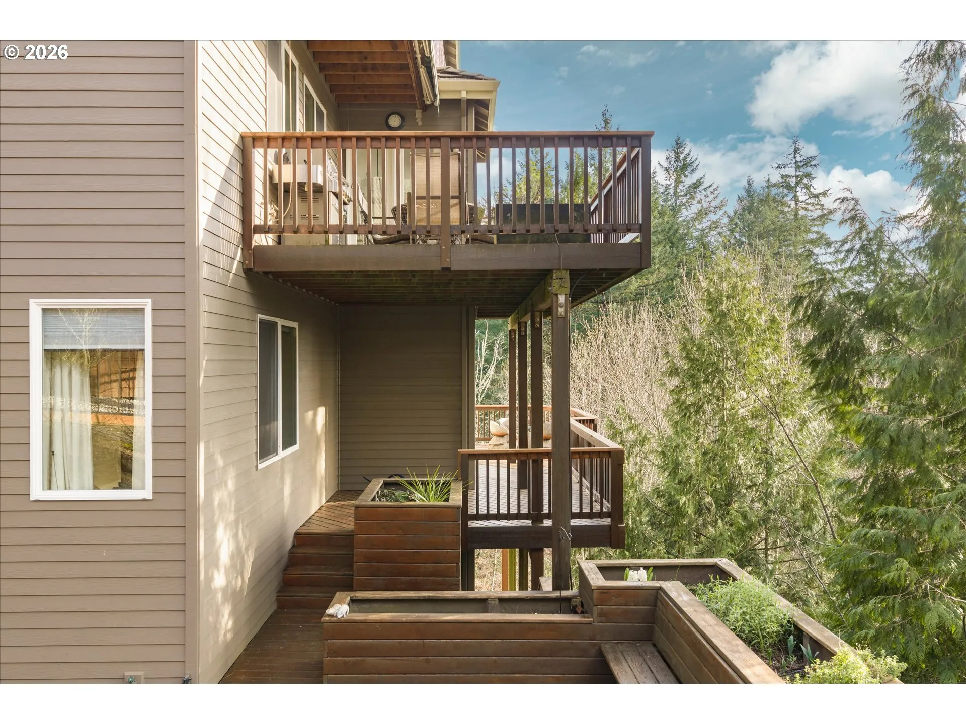 Exterior-Rear