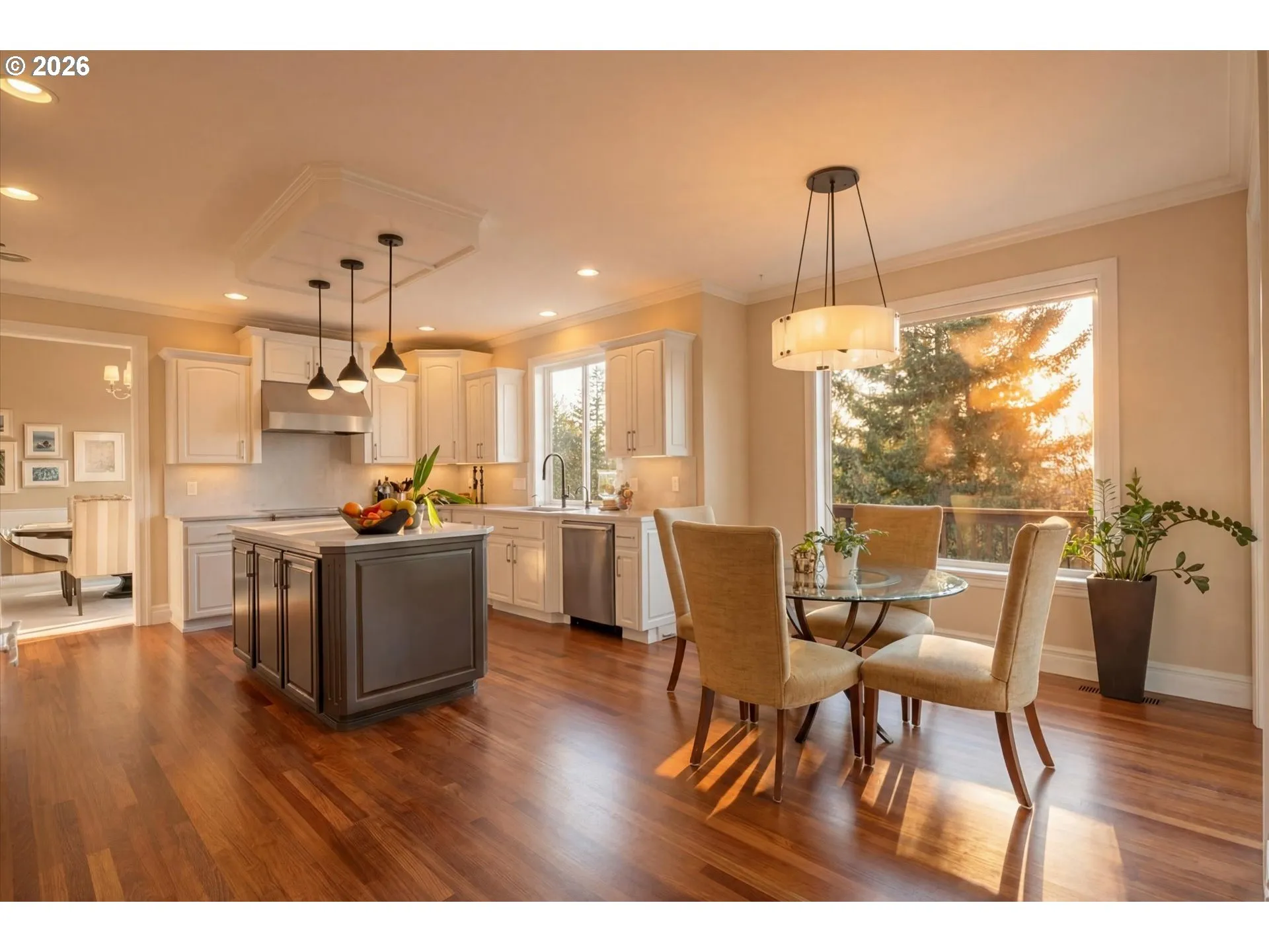 Kitchen/Nook-Eating Area