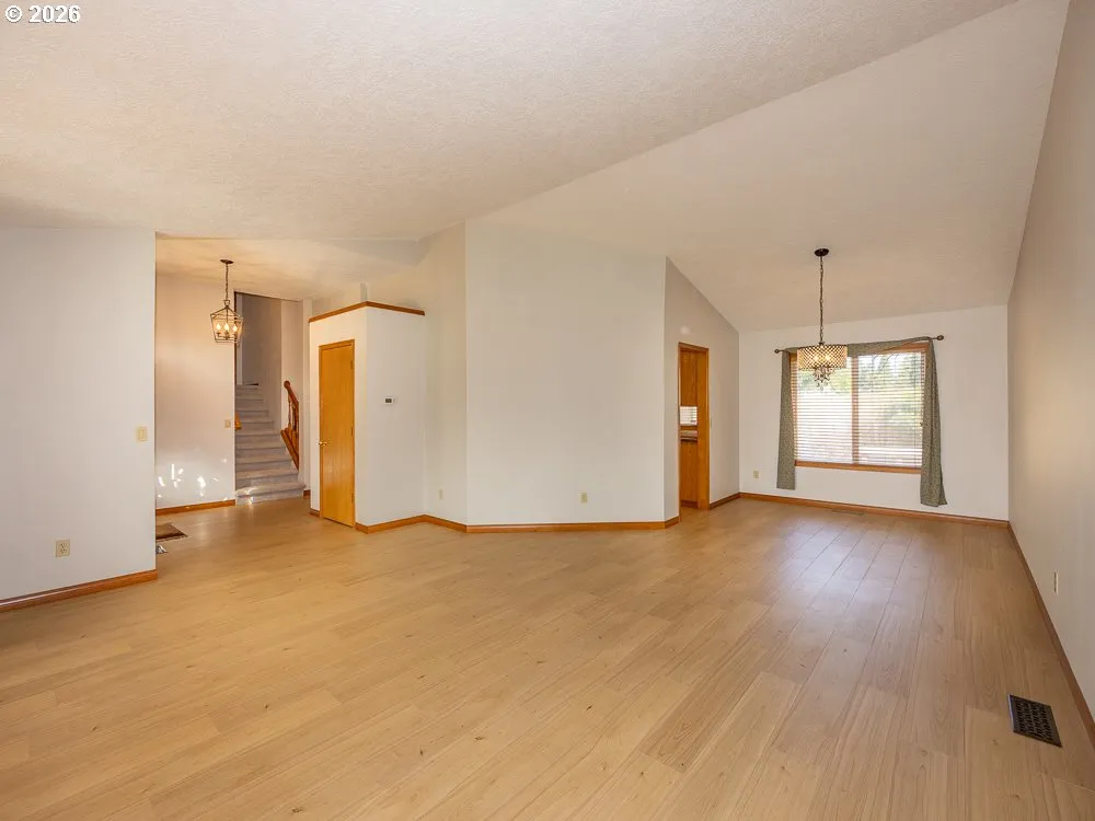 Living Room/Dining Room