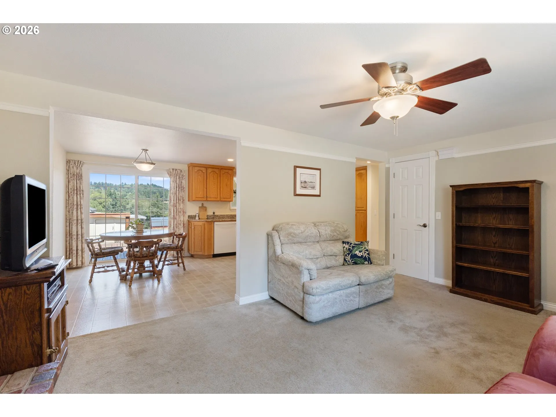 Living Room/Dining Room