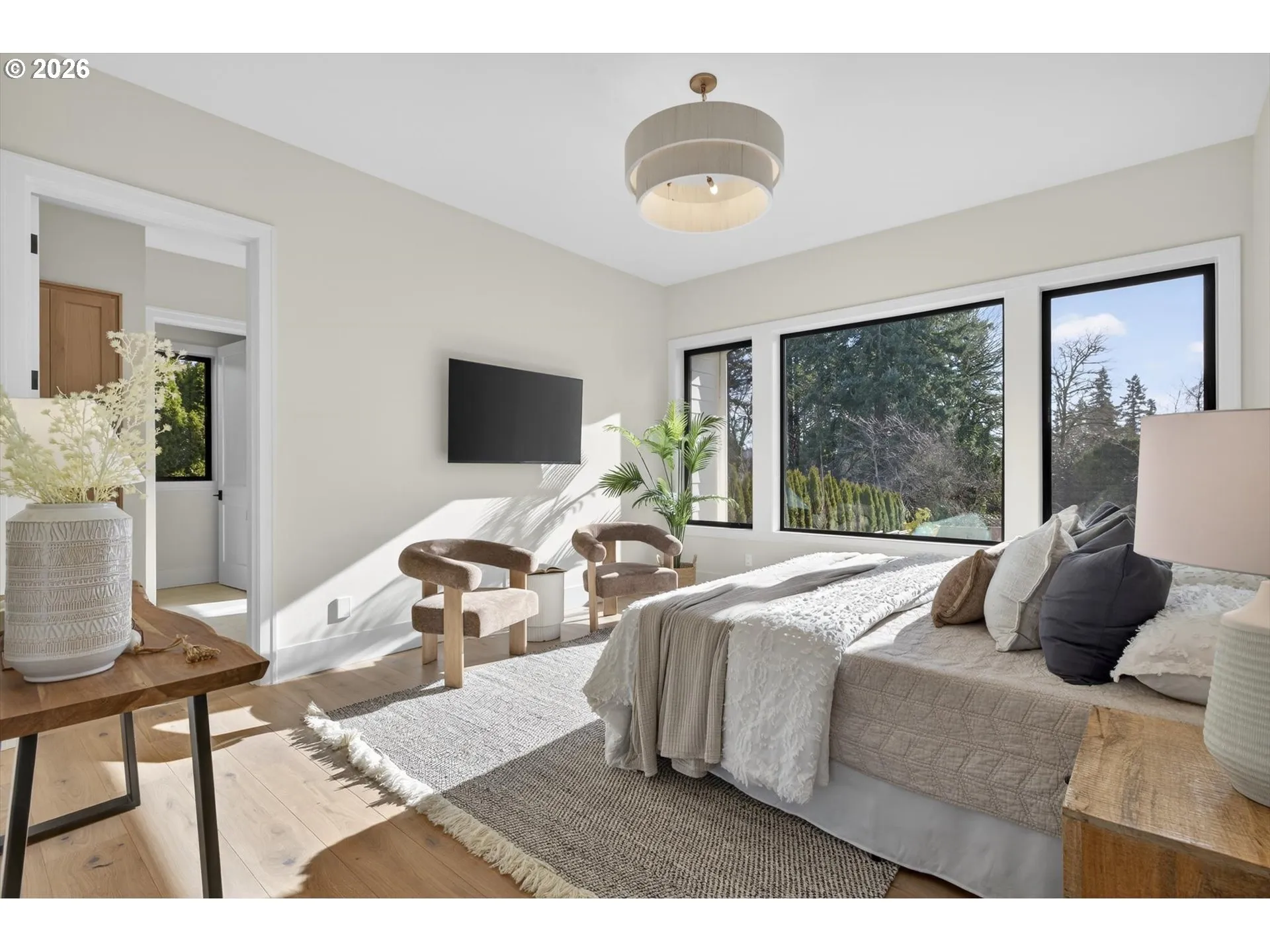 Owner's Suite Bedroom-Main