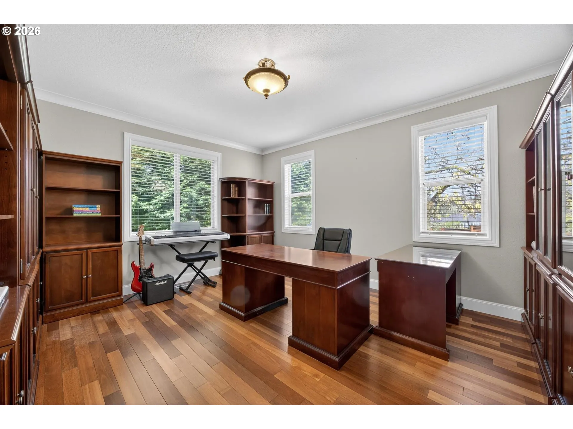 Den/Office-Main