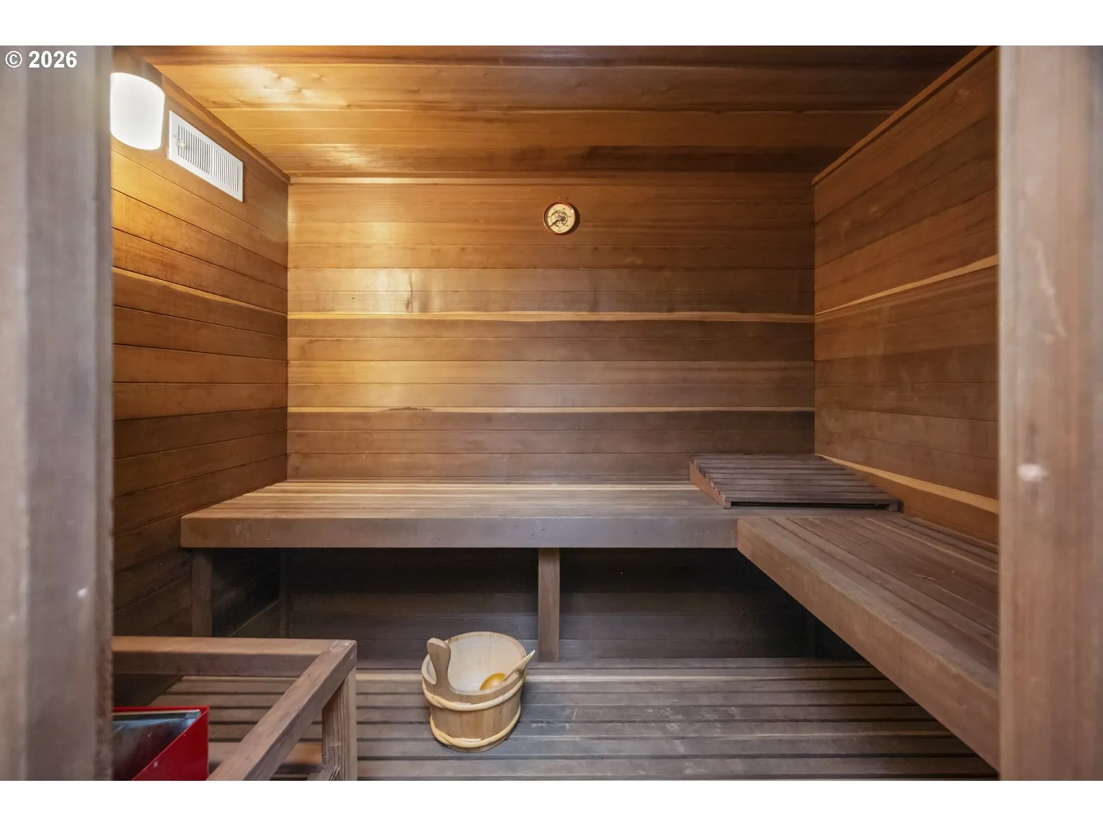 Sauna-Lower