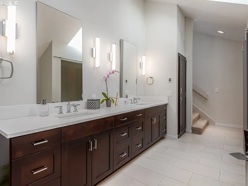 Bathroom, Attached-Double Sinks