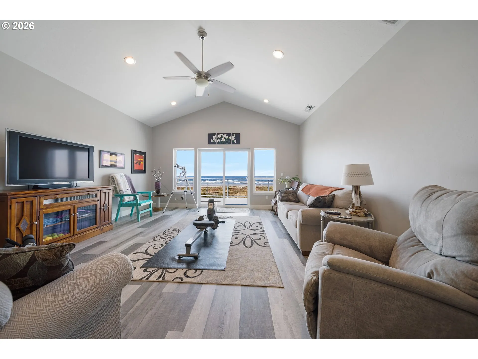 Family Room-Upper