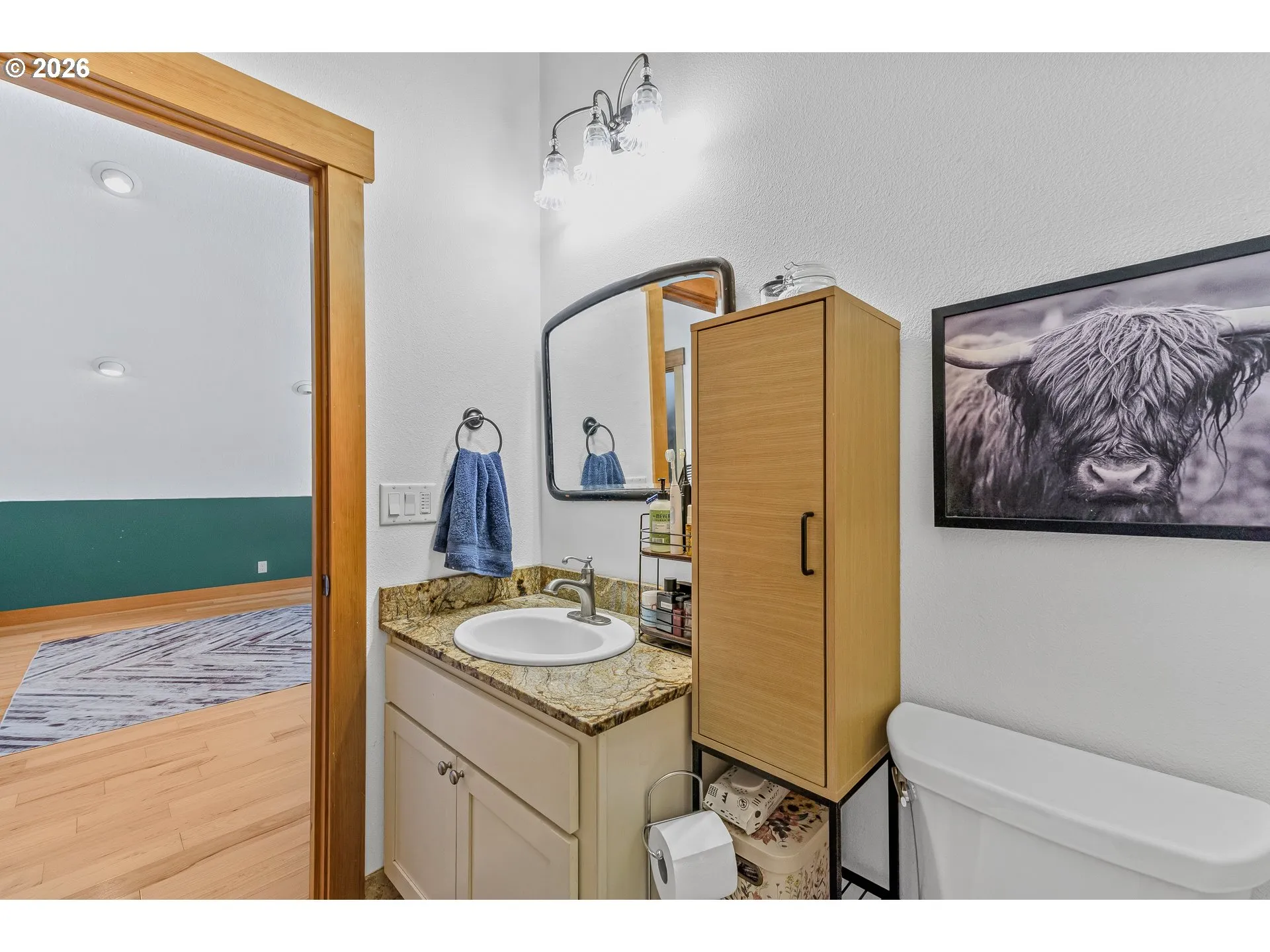 Bathroom-Upper