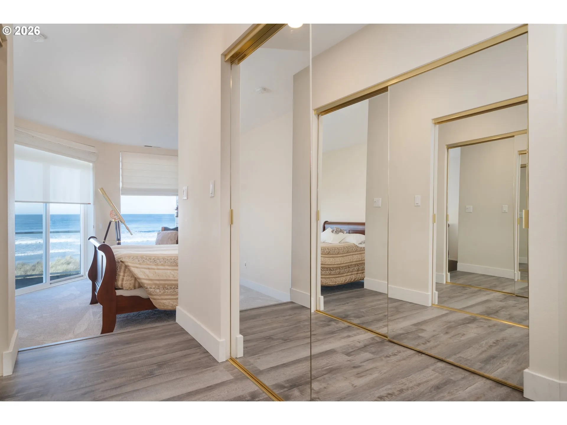 Bedroom, Owner's Suite-Main