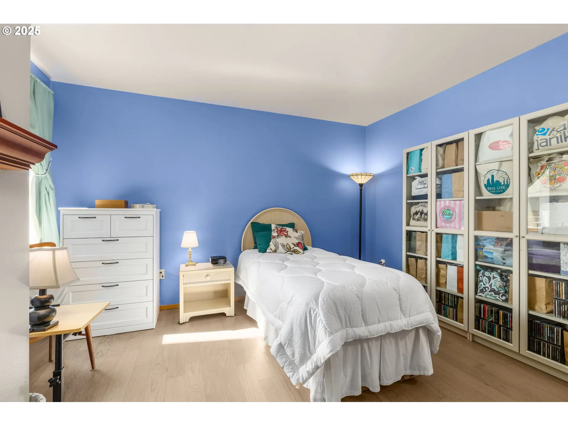 Primary Bedroom-Walk-In Closet