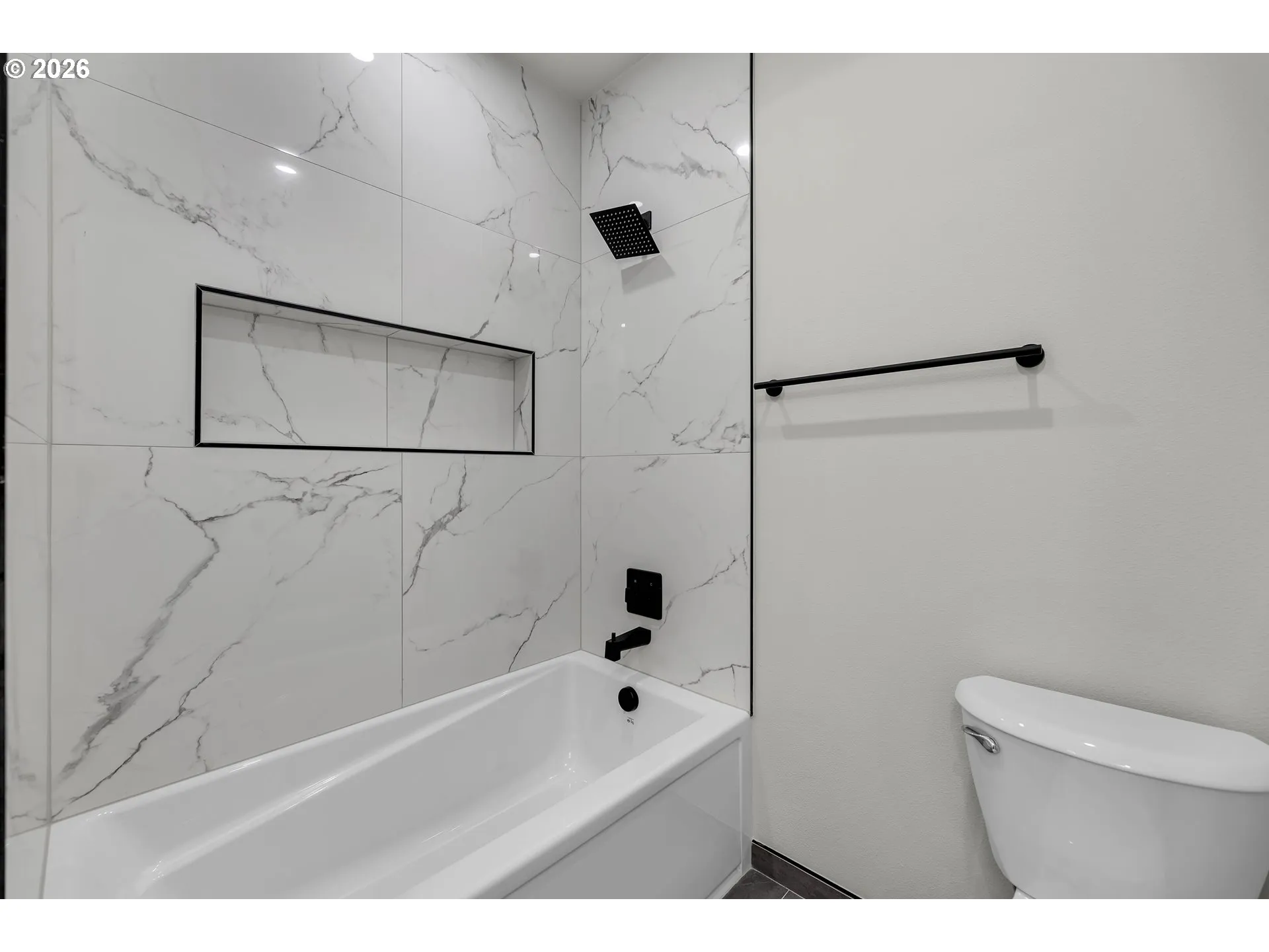 Bathroom-Upper