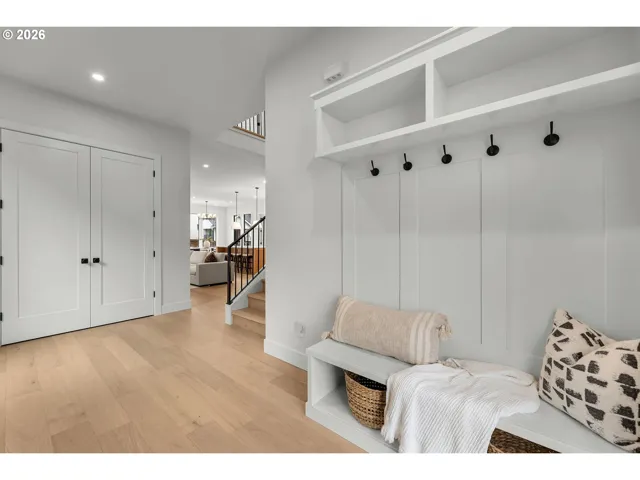 Entrance/Foyer