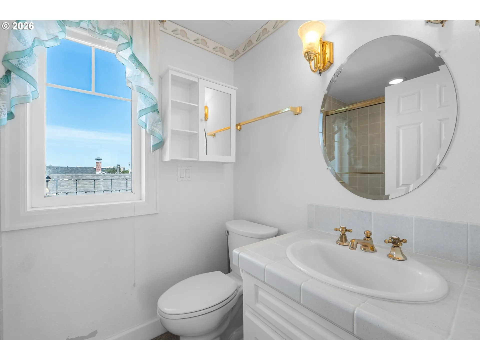 Bathroom-Hall