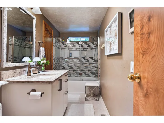 Bathroom-Hall