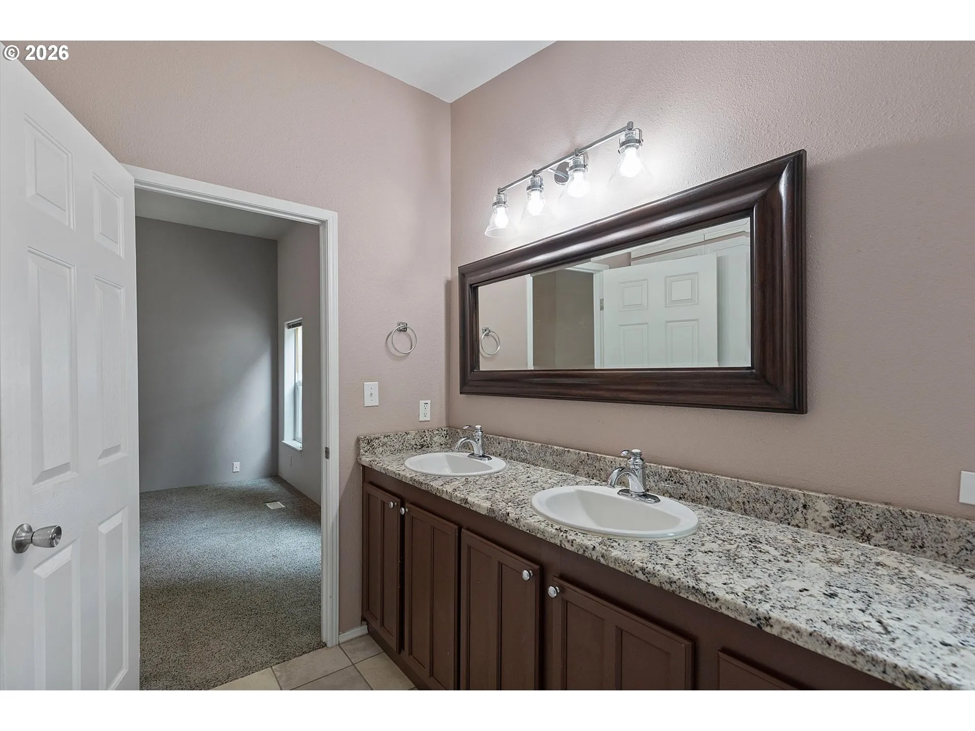 En Suite Bathroom