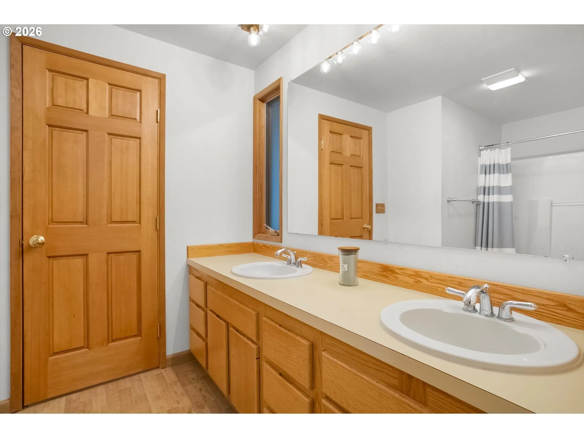 Bathroom-Jack and Jill