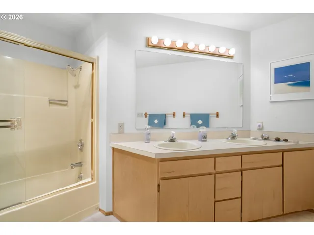 Bathroom-Lower