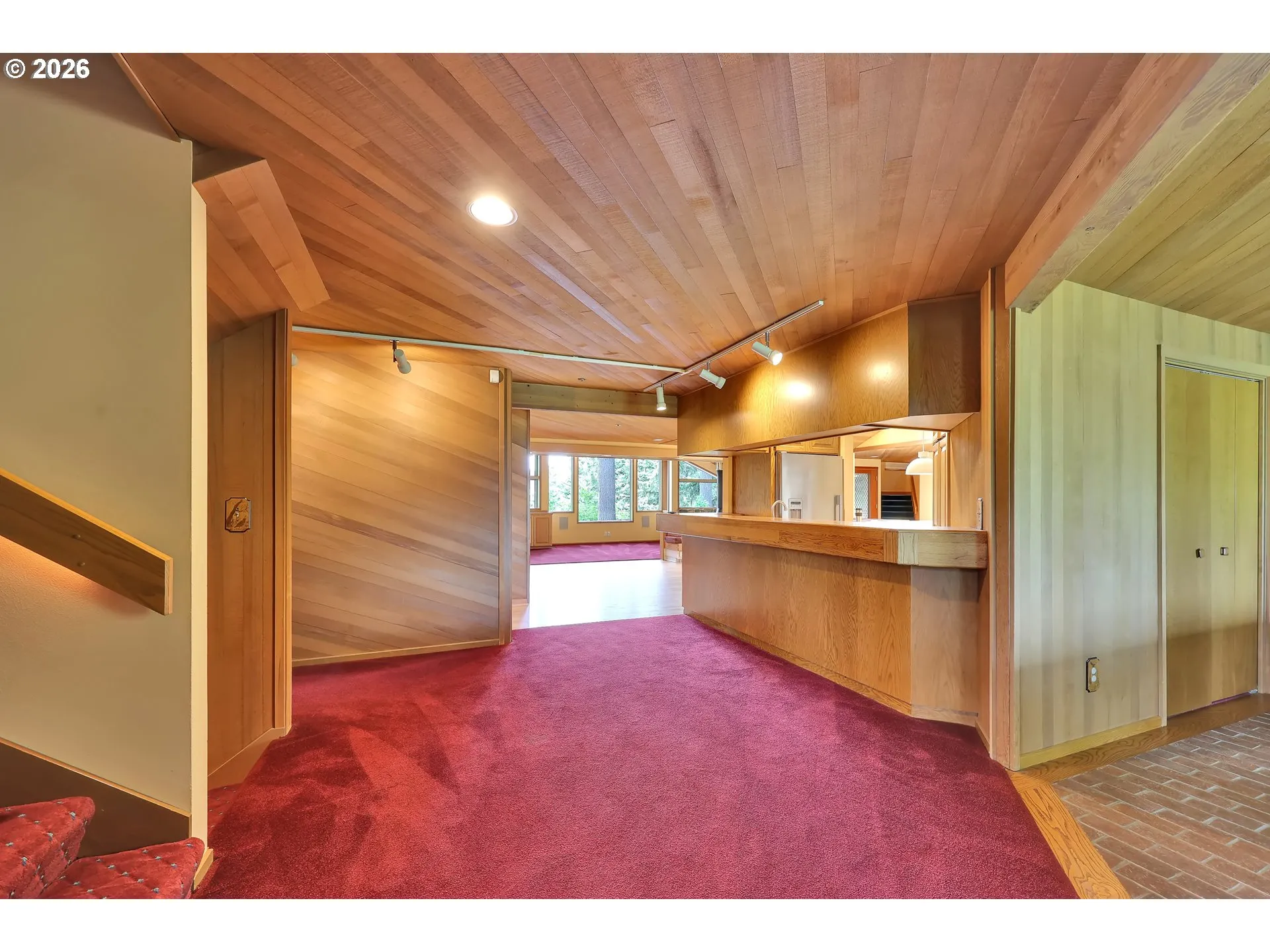 Entrance/Foyer
