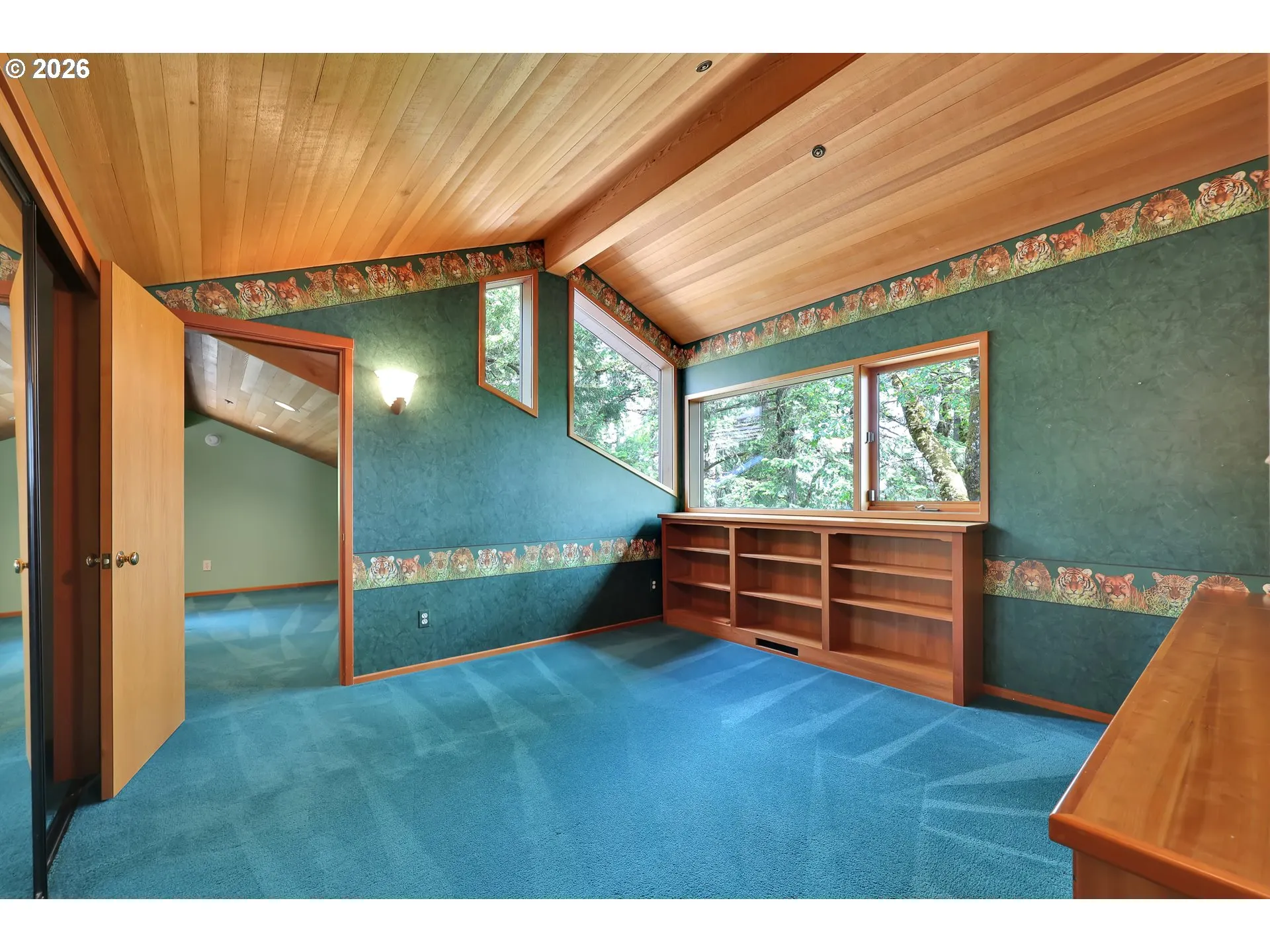 Den/Office-Upper