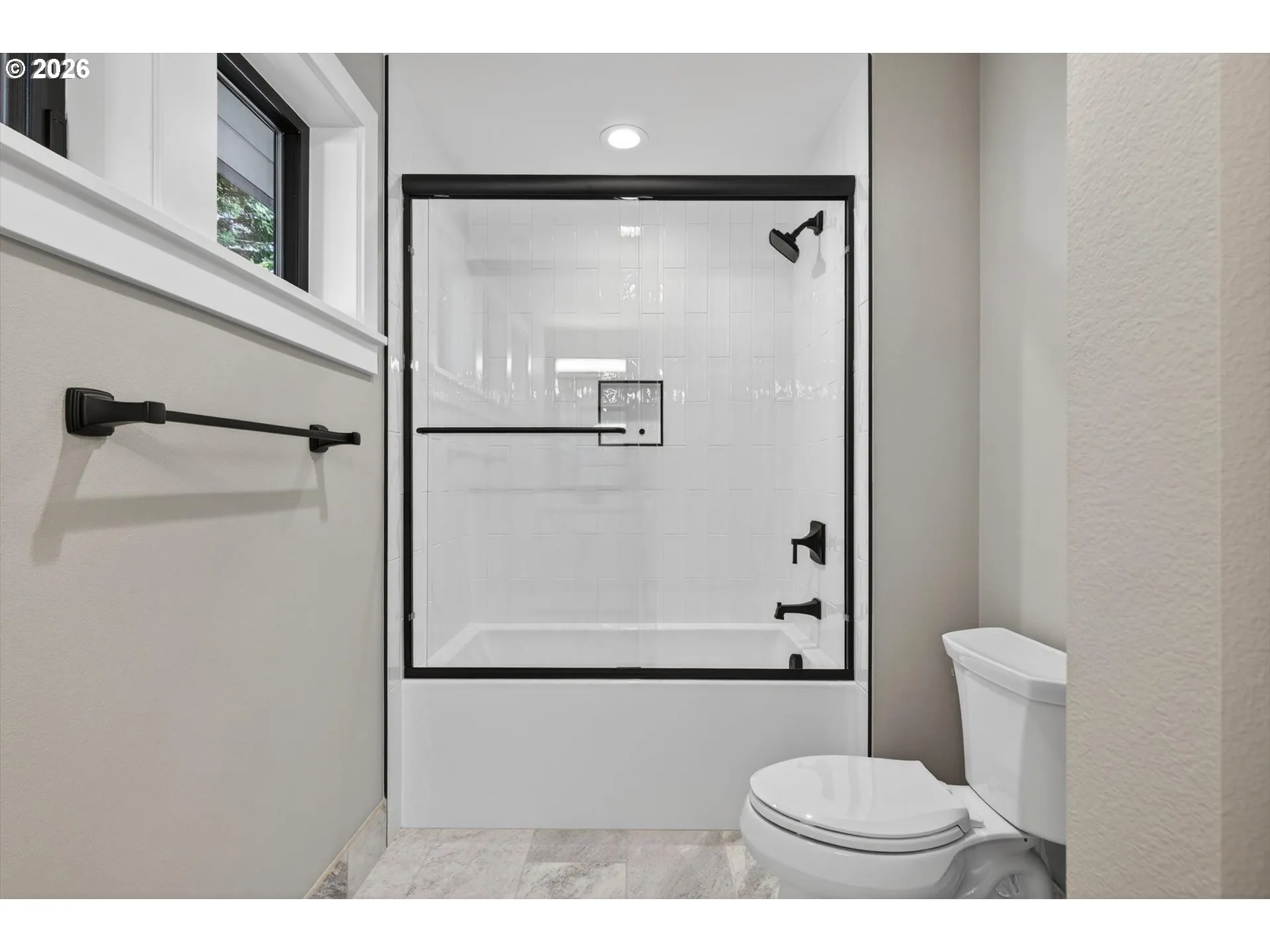 Bathroom-Upper