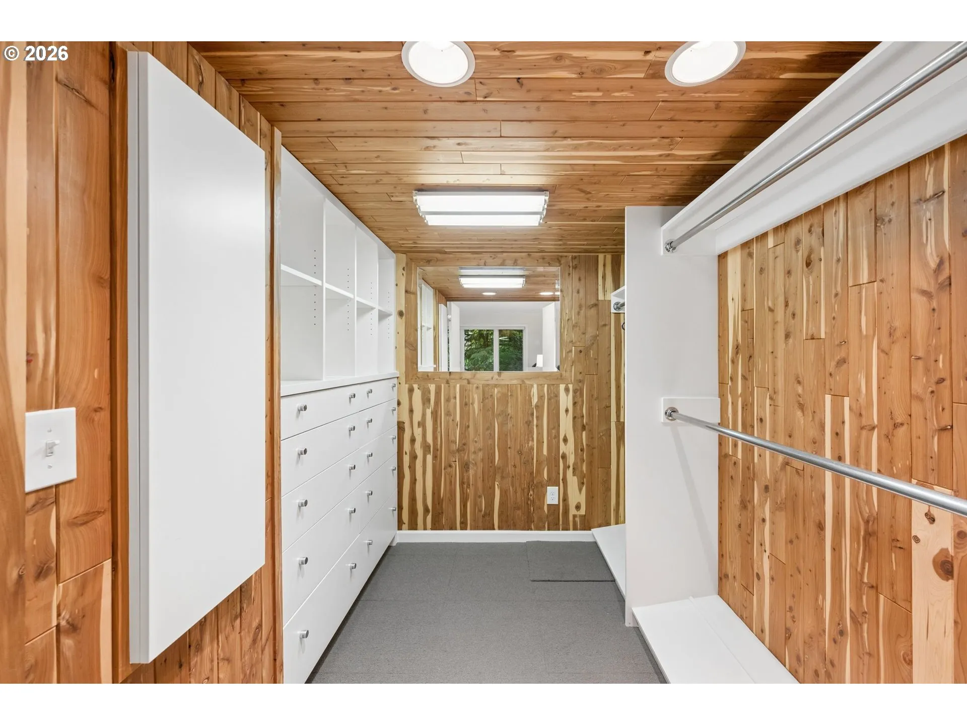 Bedroom-Walk-In Closet