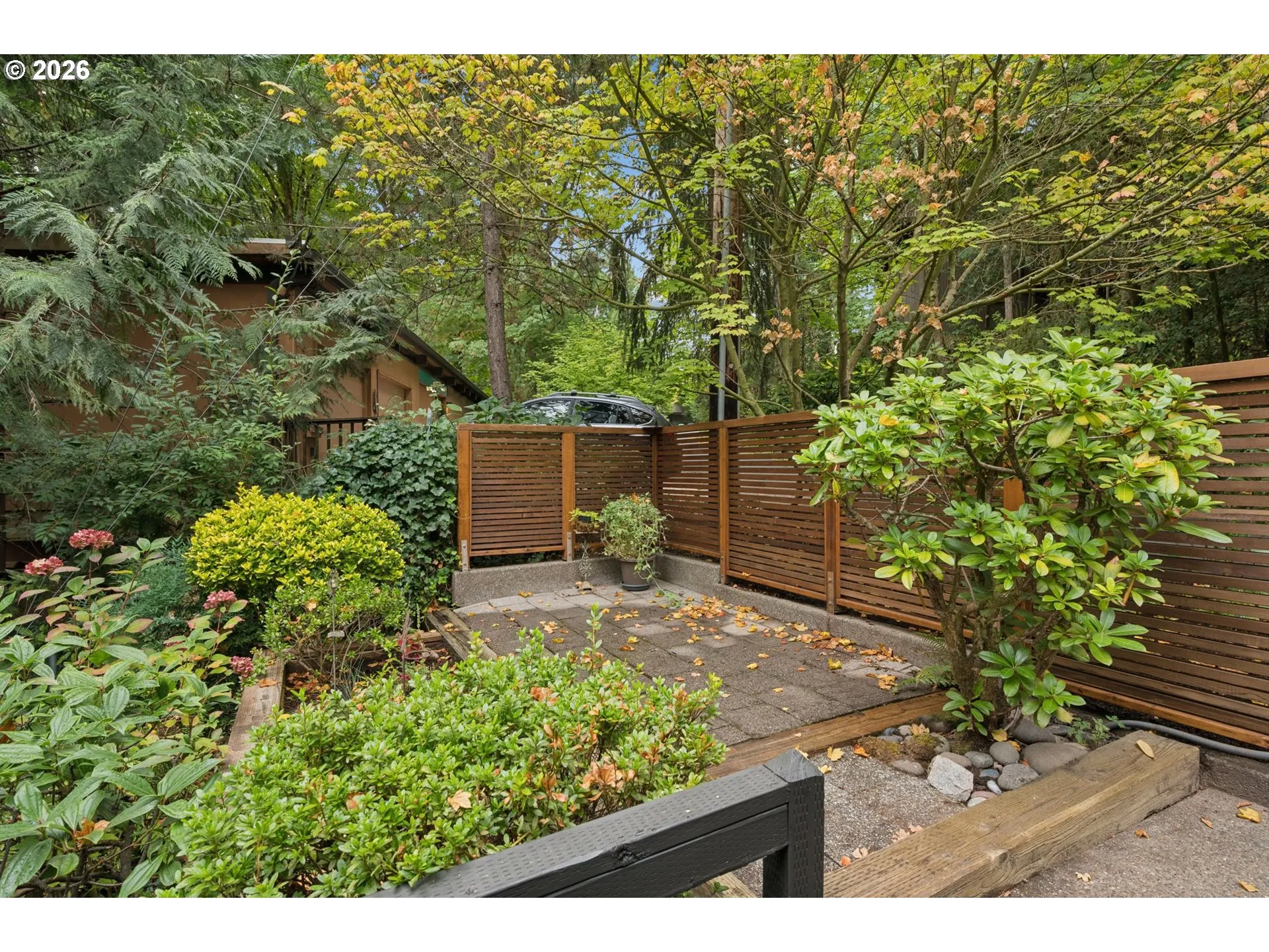 Yard-Fenced