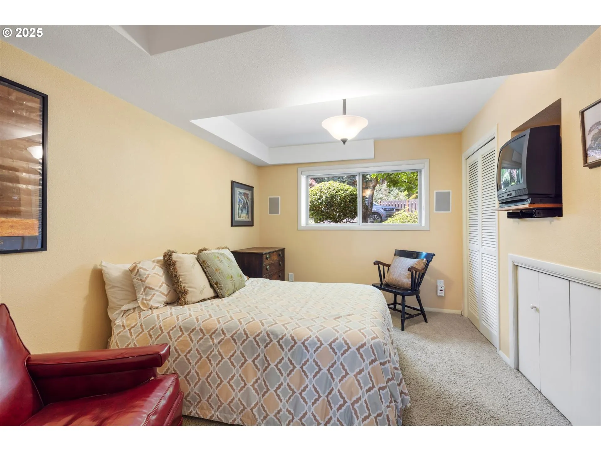 Bedroom-Lower