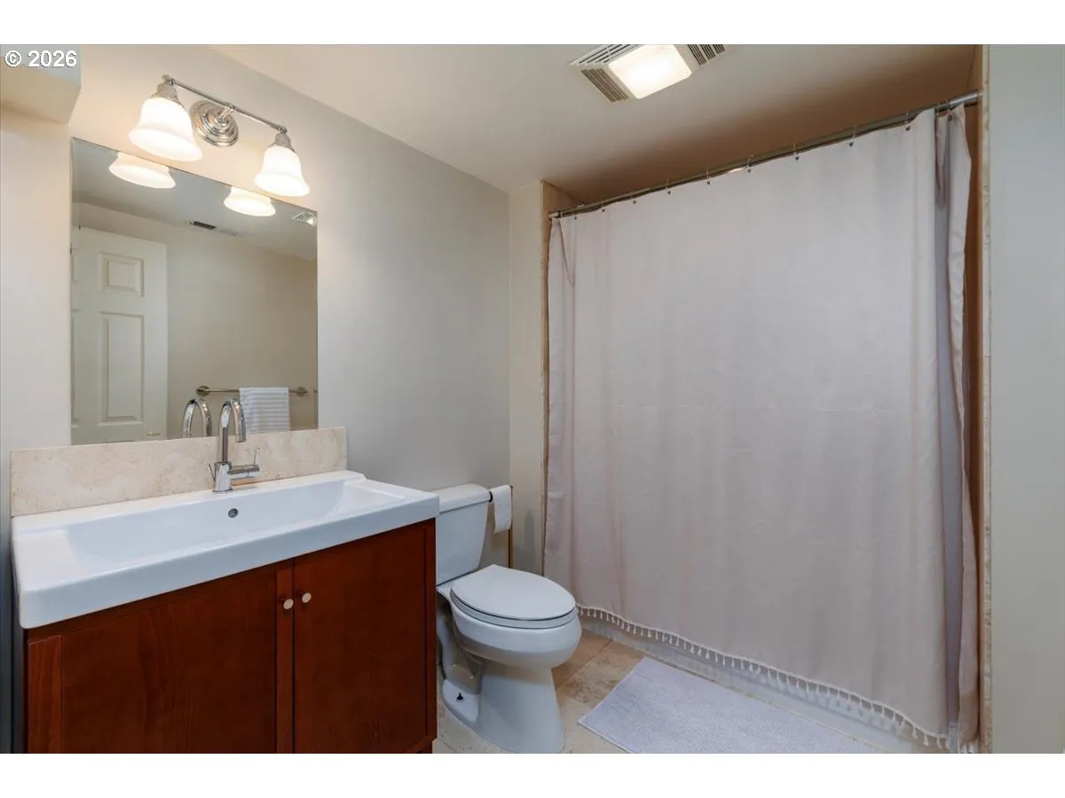 Bathroom-Lower
