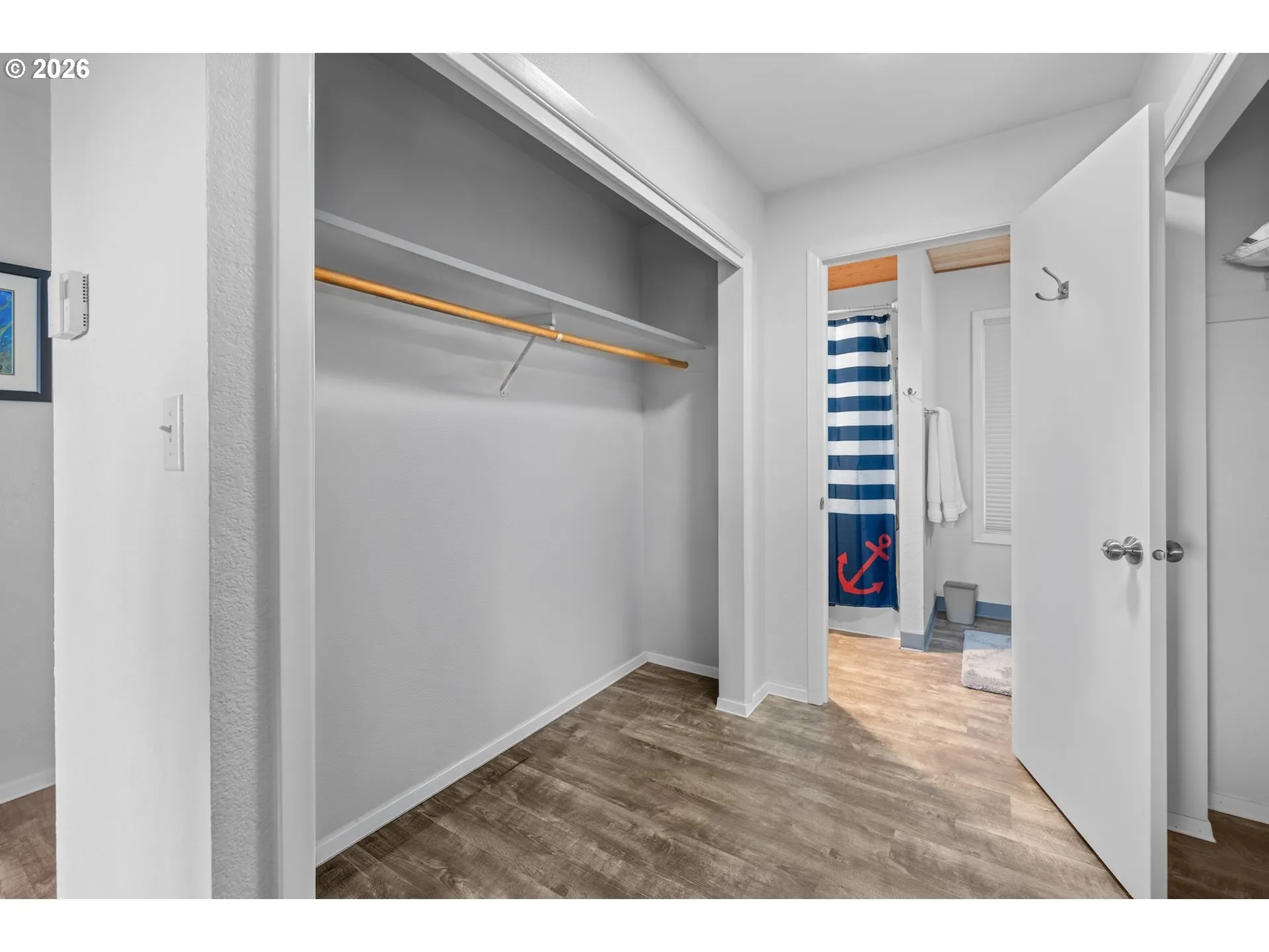 Bedroom, Owner's Suite-Walk-In Closet