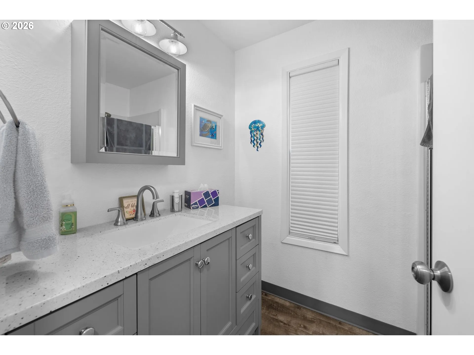 Bathroom-Walk in Shower