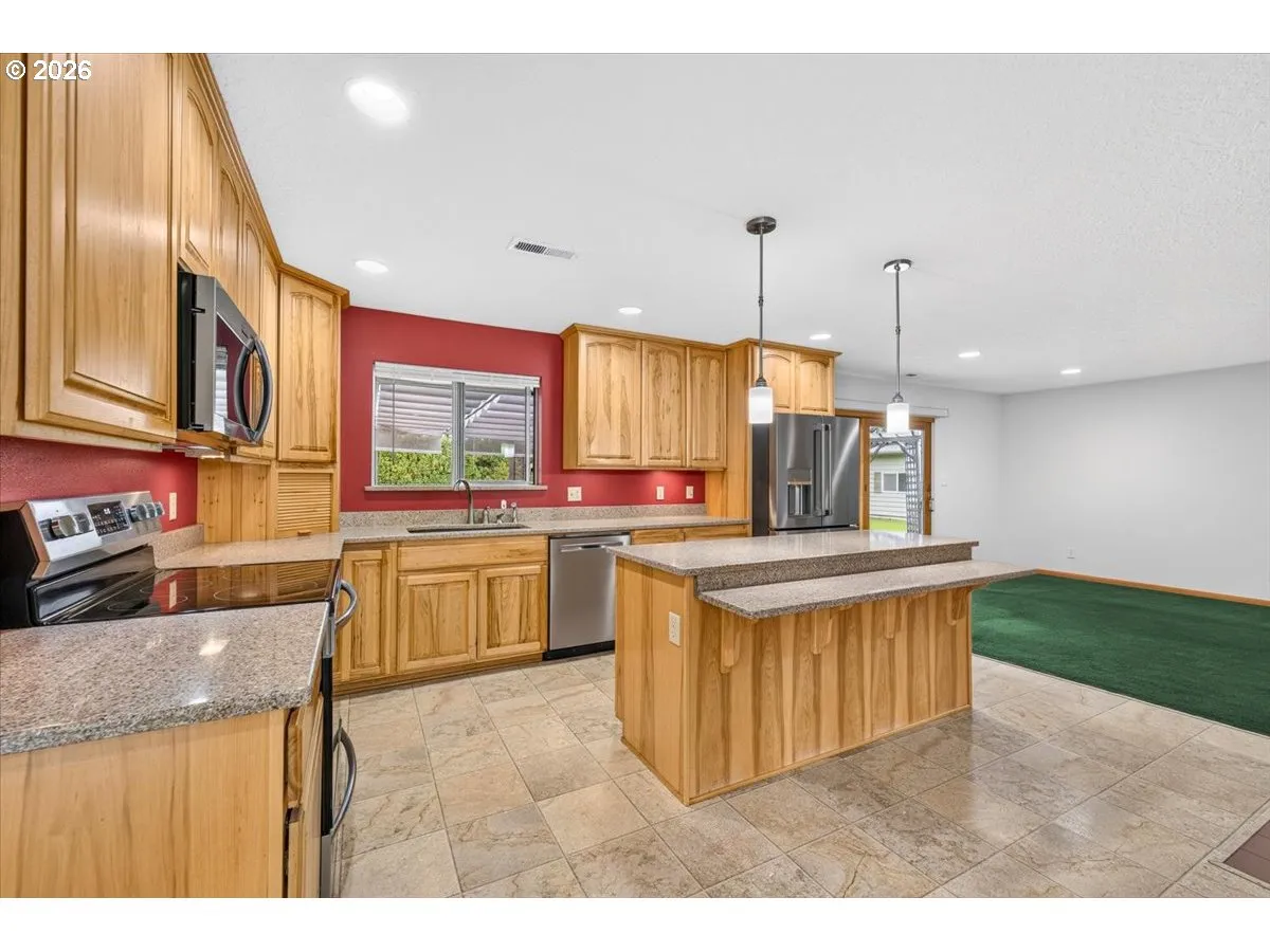 Kitchen/Family Room