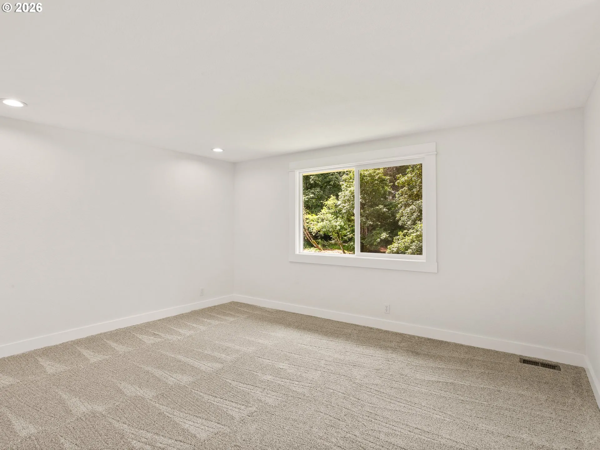 Primary Bedroom-Main