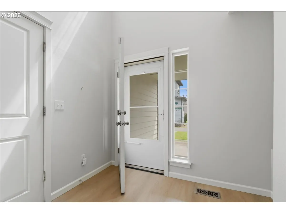 Entrance/Foyer