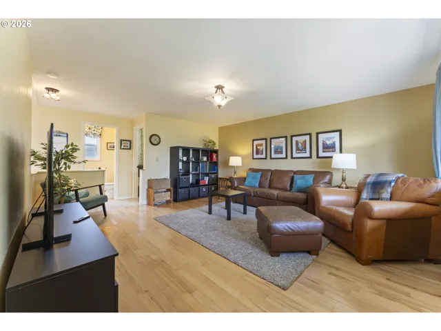 Family Room-Main