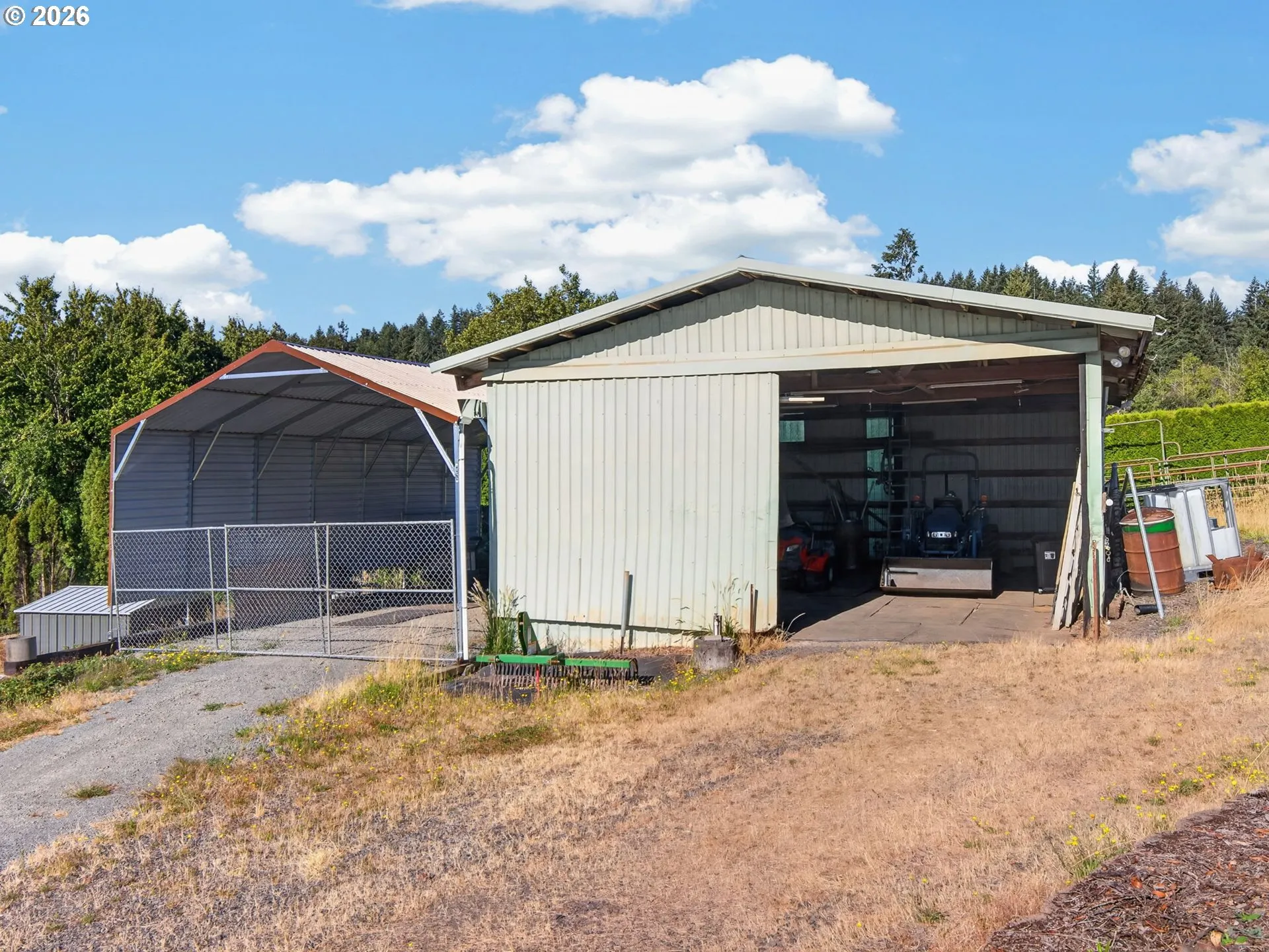 Barn
