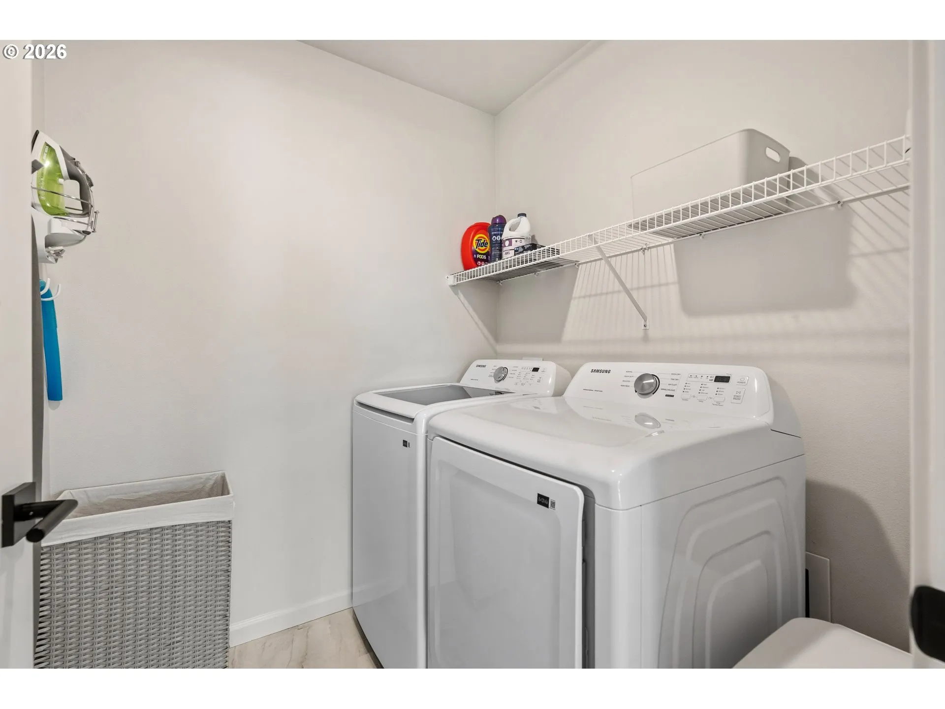 Laundry-Upper