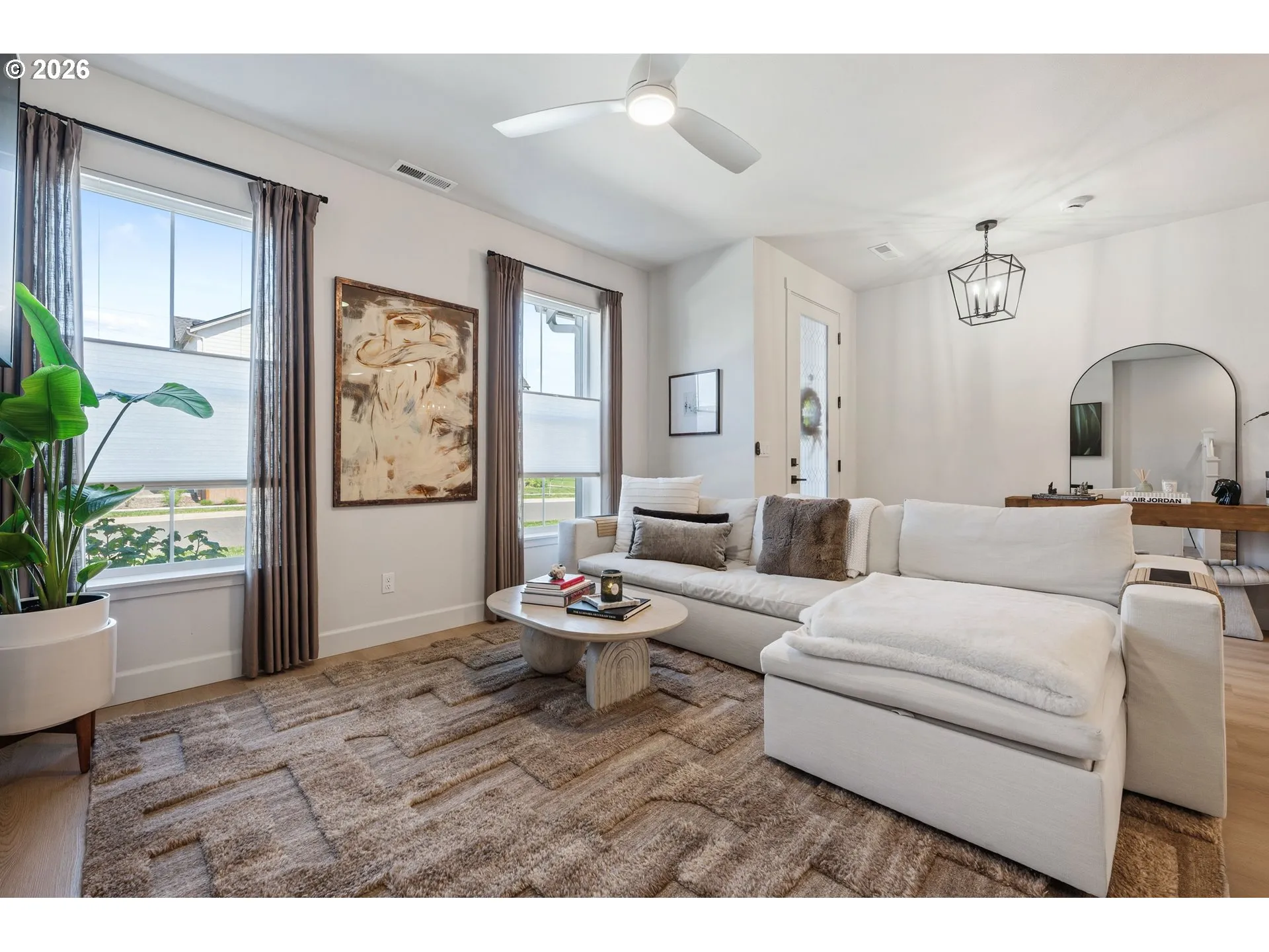 Living Room-Ceiling Fan