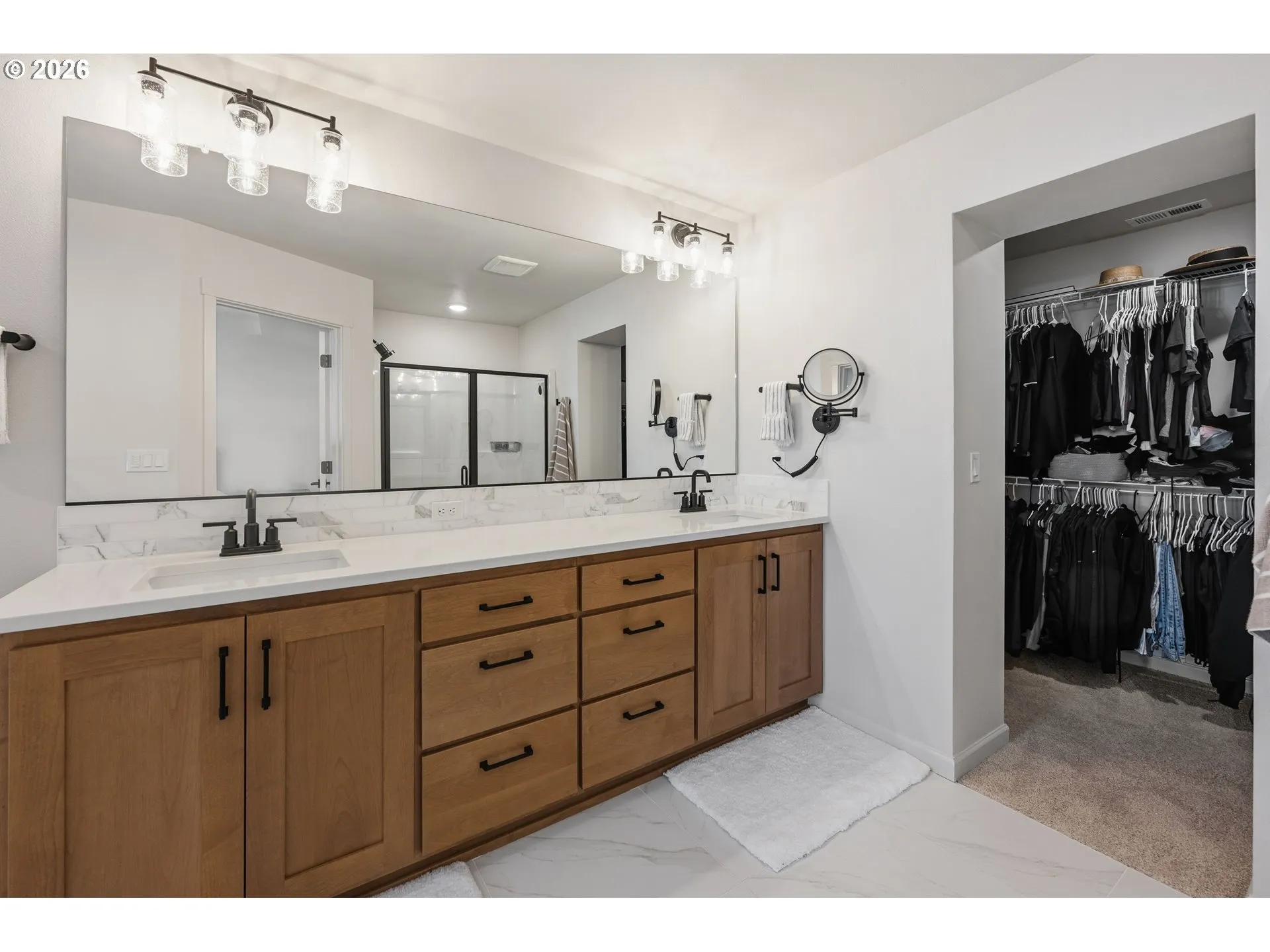 Bathroom-Double Sinks