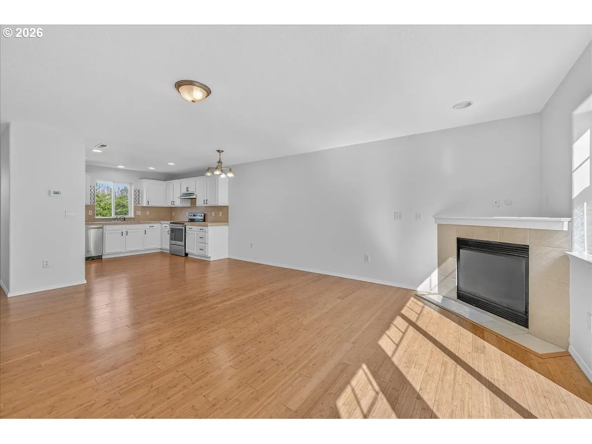 Living Room/Dining Room