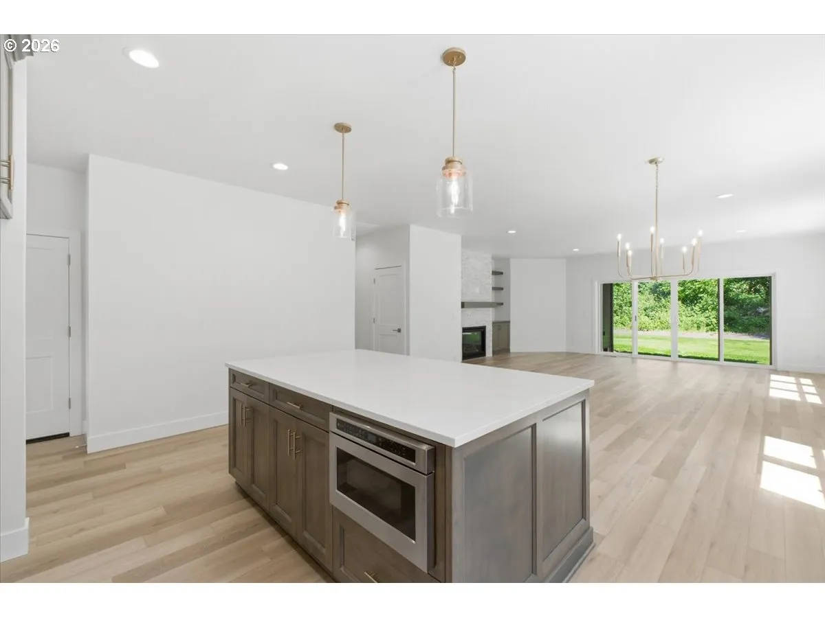 Kitchen-Island