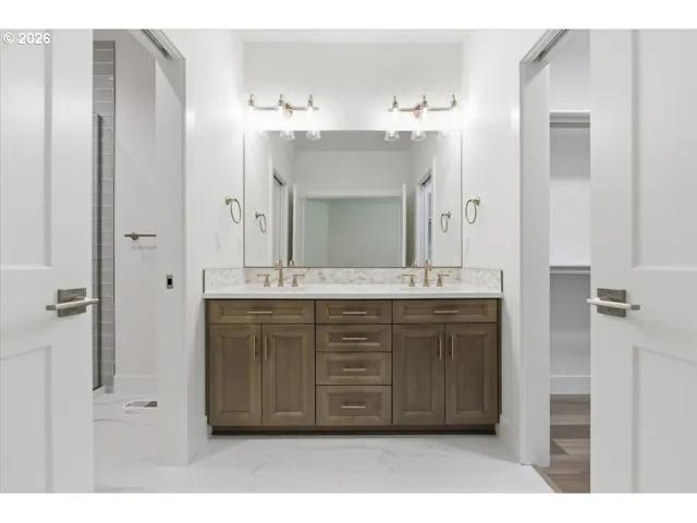 Primary Bedroom-Attached Bathroom