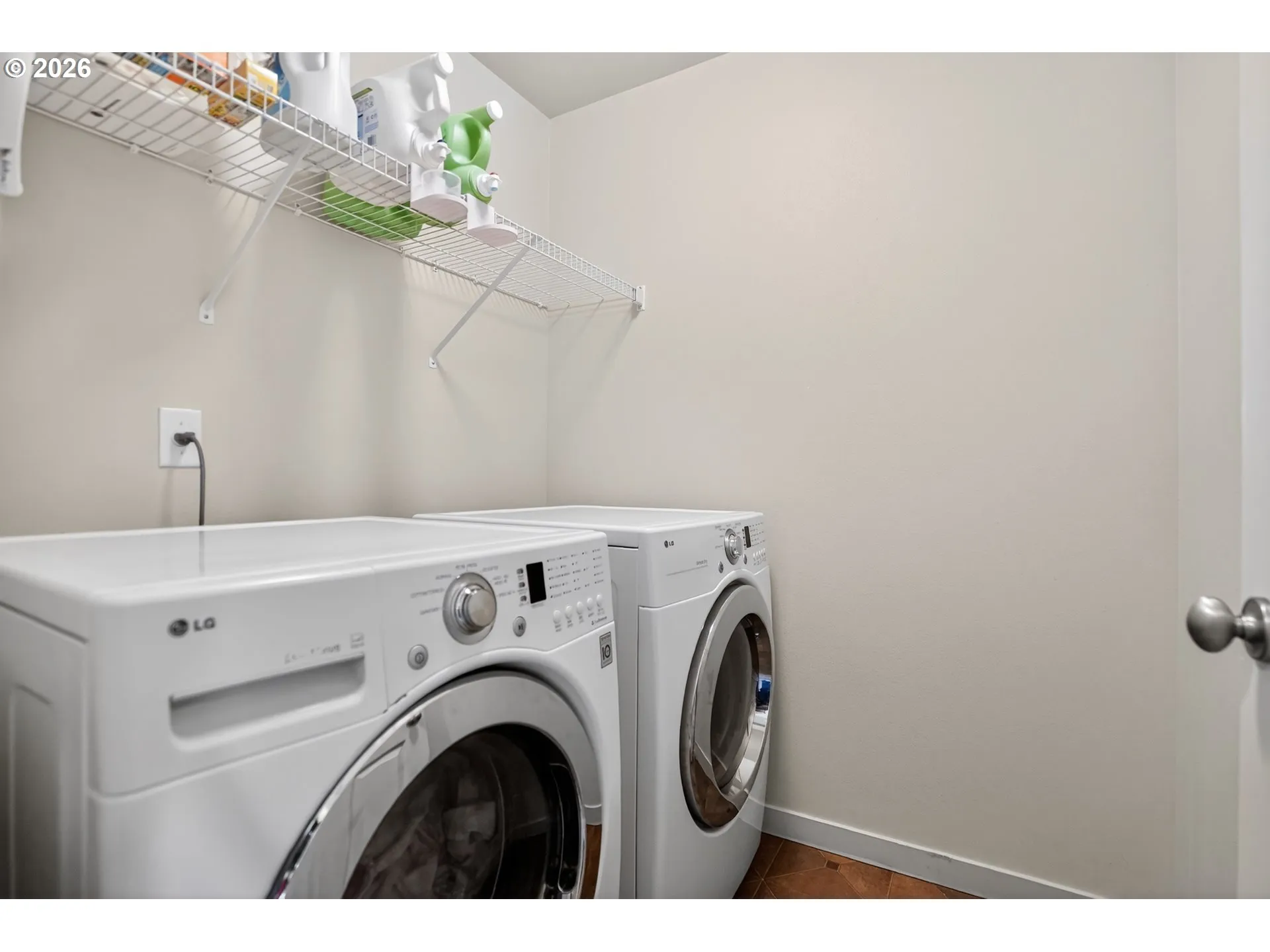 Laundry-Upper