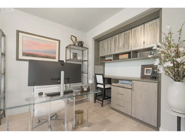 Den/Office-Main