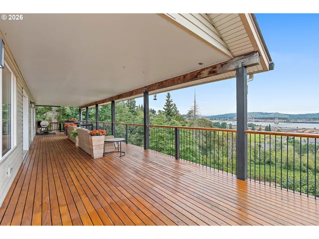 Deck-Main