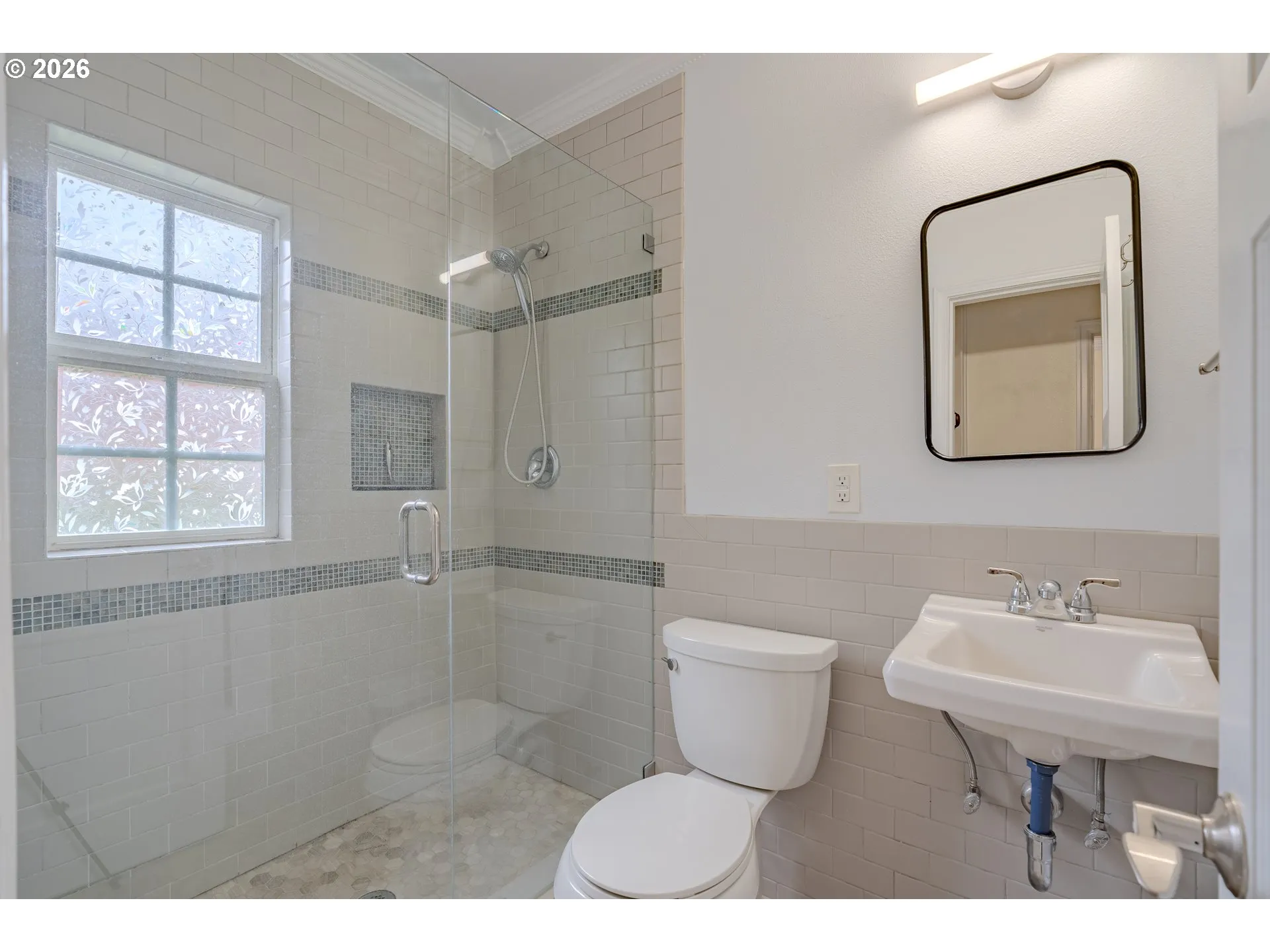 Bathroom-Walk in Shower